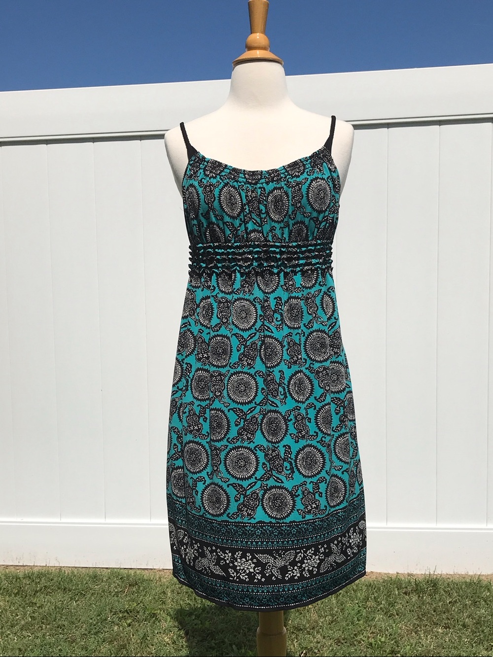 Max Studio Teal and Black Geometric Medallion Printed Midi Sun Dress Size Medium
